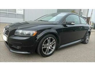 volvo c30 2.0 d momentum automatik tüv,klima,leder