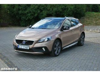 volvo v40 cross country d4 summum