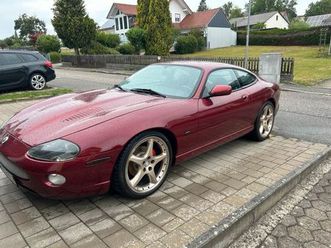 jaguar xk8 x100 4.0 v8,opt.xkr-umbau,viele...