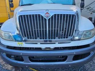 2017 international durastar 4300lp – class 7 straight truck – 26ft box