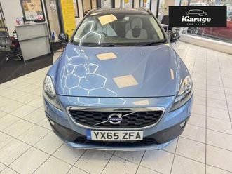 2015 volvo v40 cross country 1.6 d2 se hatchback 5dr diesel manual euro 5 (start/stop) (115 ps) hatchbac...
