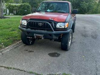2003 toyota tacoma