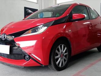 aygo 2ª serie aygo 1.0 vvt-i 69 cv 5 porte x-cite