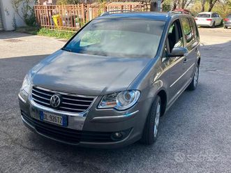 volkswagen touran 2.0 tdi dsg