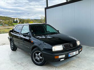 volkswagen vento an. 1996
