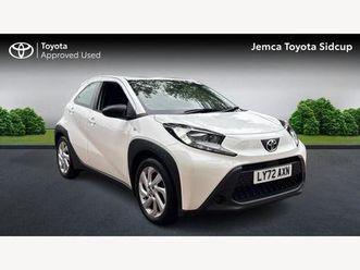 1.0 vvt-i pure x-shift euro 6 (start/stop) 5dr