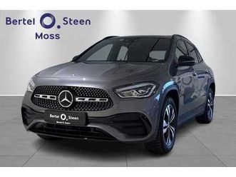 adaptive cruise, ryggekamera, carplay, hengerfeste