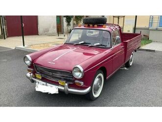 1969 peugeot 404 rouge foncé manuel, 4 vitesses conduite...