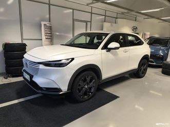 porvoon honda myymälässä! hybrid e:hev elegance 1,5 at