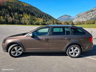 skoda octavia combi scout 4x4 1.8 tsi 180 ch dsg6 10cv