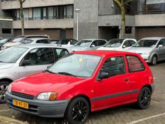 toyota starlet 1.3 16v aut 1998 rood — toyota — marktplaats