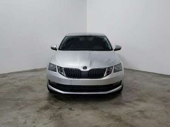 1.0 tsi dsg ambition * carplay * radar arr