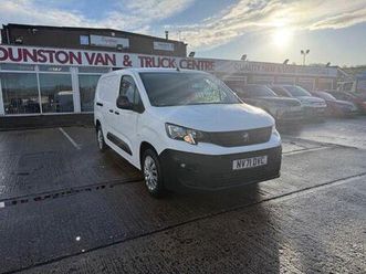 1.5 bluehdi 850 professional long crew van lwb euro 6 6dr