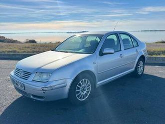 bora 1.6i 16v confort