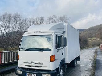 vand nissan atleon 3,5t se conduce cu categ.b accept schimb! campeni