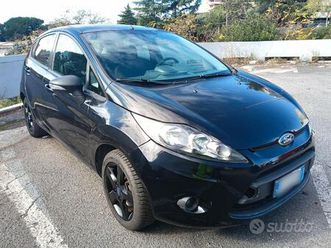 ford fiesta 1.2 neopatentati