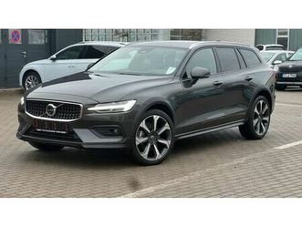 volvo v60 b4 cc ultimate awd*b&w*360°*sh*massage*