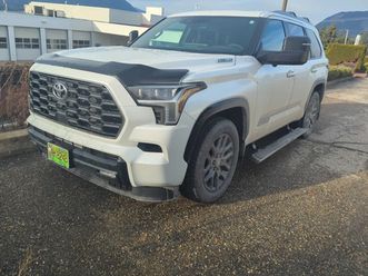 toyota sequoia * carfax * без първоначална вноска