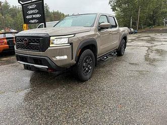 2022 nissan frontier crew cab 4x4 pro-4x auto