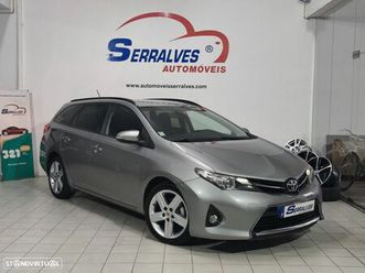 toyota auris touring sports 1.4 d-4d com+p.sport