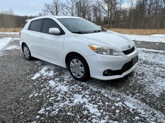 2012 toyota matrix s