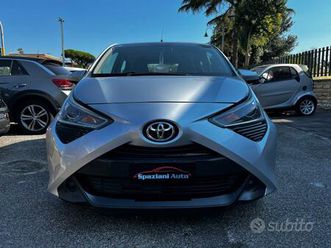 toyota aygo 1.0 72 cv