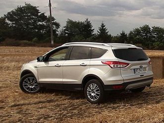 ford kuga titanium. janeiro/13