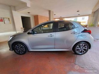 toyota yaris 115 cv full-hybrid