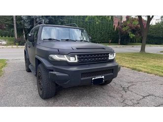 toyota fj cruiser carfax* автофинансиране* без първоначална вноска*