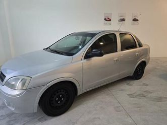 chevrolet corsa 1.0l sedan