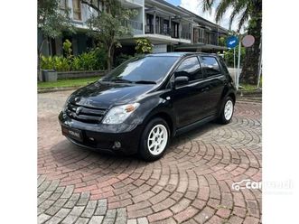 2003 toyota ist 1.3 hatchback at pajak panjang km 80 rb (antik)