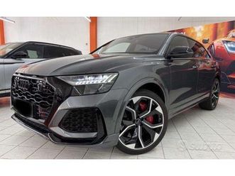 audi q8 rs tfsi v8 quattro tiptronic