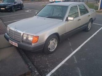 ② mercedes 124 e clase 220 benzine — mercedes-benz — 2ememain
