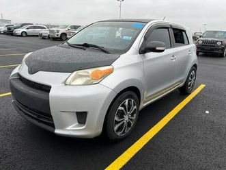 2010 scion/toyota xd, 4 cylinders gas saver