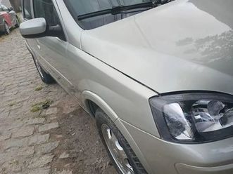 sed. premium 1.4 8v econoflex 4p