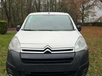 ② citroen berlingo 1.6 hdi 90 cv 2016 * carpass control ok * — camionnettes & utilitaires — 2ememain