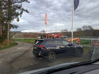 e-four phev 306hk glx first edition