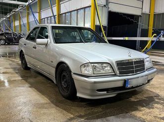 mercedes-benz c 180 (w202)
