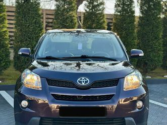 toyota urban cruiser an. 2009