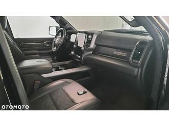 ram 1500 5.7 crew cab longbed laramie sport