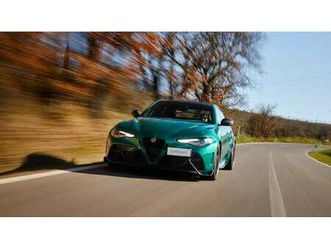 2022 alfa romeo giulia vert automatique, 7+ vitesses cond...