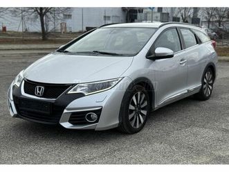 honda civic tourer 1.6 i-dtec lifestlye navi megkímélt állapot/ ülésfűtés/ xenon/ digit klíma/ navi/ két kulcs