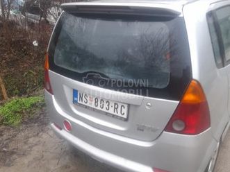 daihatsu yrv 1.3 yrv