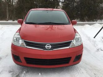 2012 nissan versa