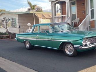 1961 chevrolet biscayne 454 v8(450 hp) interior completely redone repainted ly