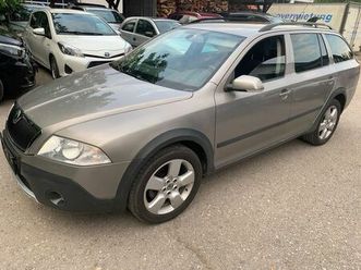 skoda octavia scout 2,0tdi 4x4 klimaautik ahk eu4 pdc