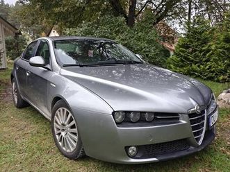 alfa romeo 159, cena 1 950 €. alfa romeo 159, 2009, 2.2 бензин, 220000 arejiem (rusa auto - sludinājumi