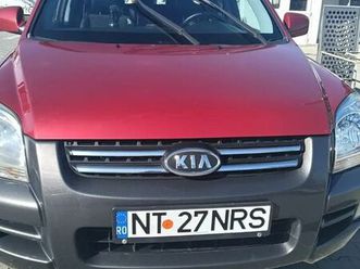 vând mașină kia sportage motor 2000 benzina+gpl 4×4 la buton anul 2006 solca