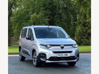 1.5 bluehdi max m eat8 euro 6 (start/stop) 5dr