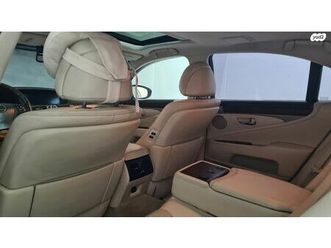 luxury 460 אוט׳ 4.6 (387 כ״ס)